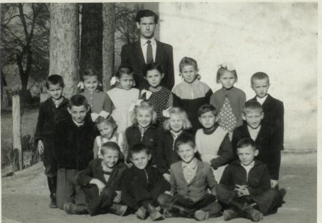 az_elso_gardonyi_osztaly.jpg