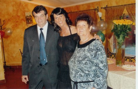 jancsikics_maria_balazs_belane_anita_bela.jpg